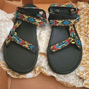 Brand New! Men's Size 13 TEVA Hurricane XLT2 Sandals - Double Diamond Aurora